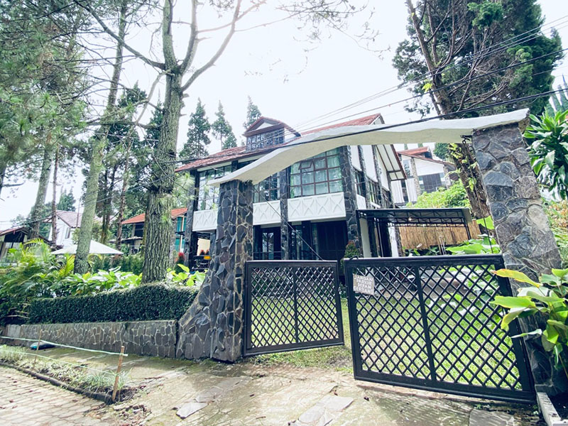villa anggrek (1) villa anggrek (1)